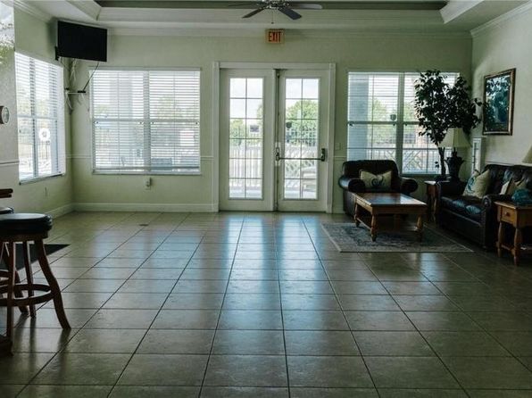 6446 Cypressdale Dr Unit 201