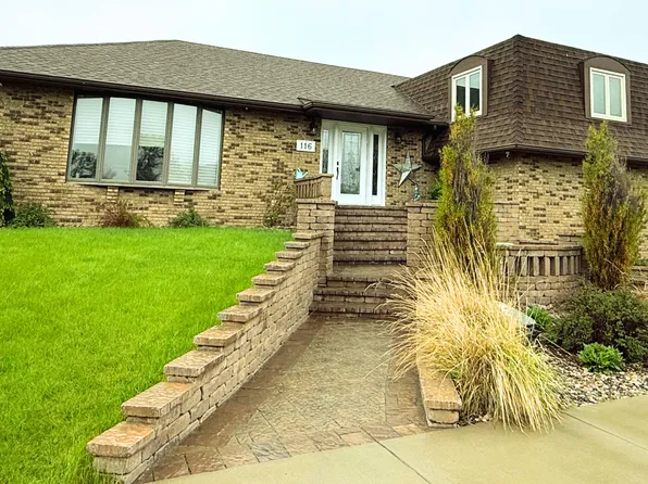 116 23rd St E, Williston, ND 58801