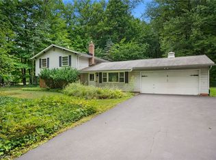 4301 Wayne Rd, Mantua, OH 44255