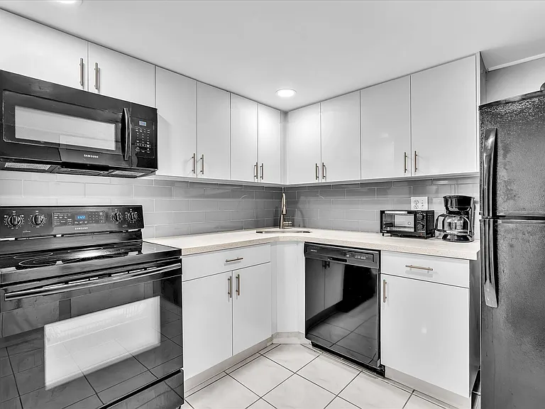 1410 S Ocean Dr #1103 — Photo 9