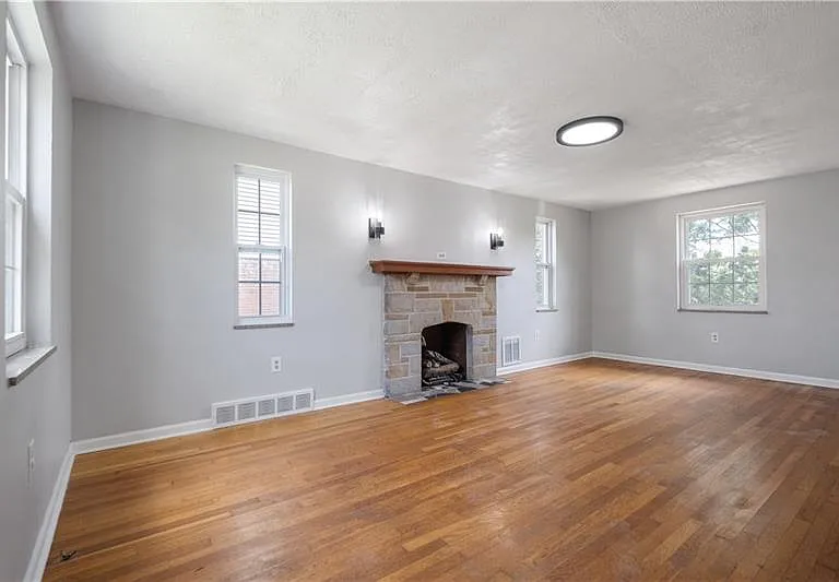 321 Arlington Ave — Photo 19