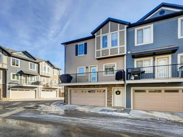 444 N Legacy Point SE, Calgary, AB T2X 3Z3