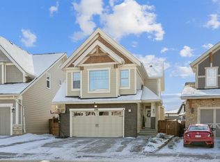 206 E Riviera Vw, Cochrane, AB T4C0Z2