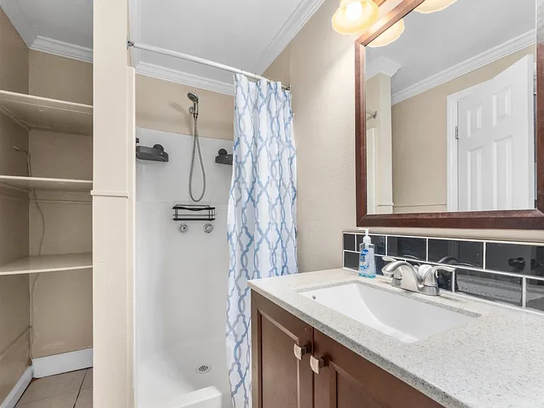 10229 Redwood Dr — Photo 10
