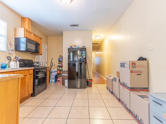 5th image of 3533 Piedmont Dr