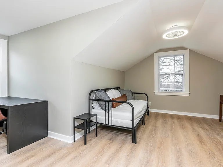 161 Preston Ave #3 — Photo 10