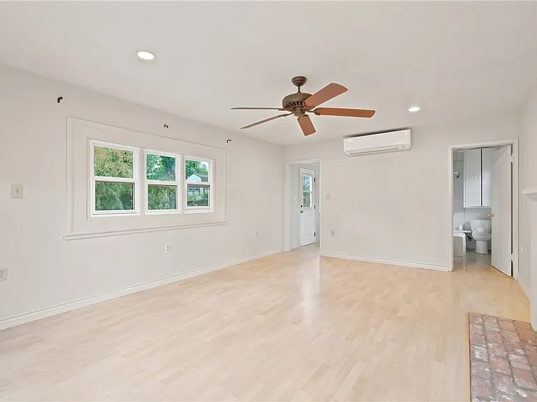 607 Hacienda Dr #1/2 — Photo 5