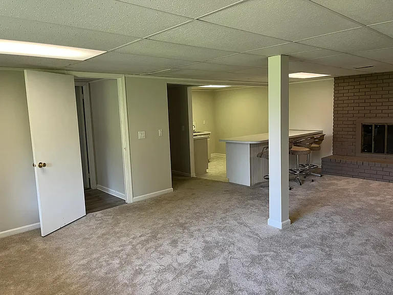 33426 Harlan Dr — Photo 17