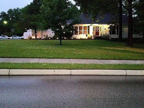 4th image of 15810 Sperry Ln