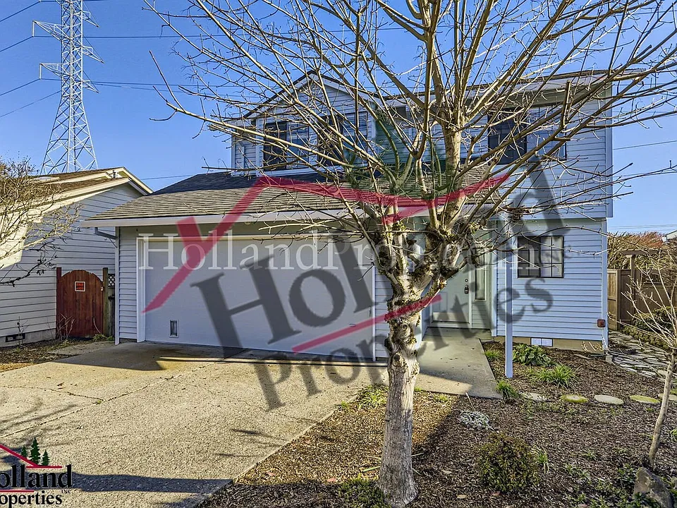 16050 SW Old Oak Dr