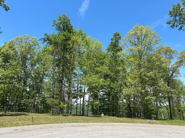460 Volunteer St UNIT JF 362, Jasper, TN 37347