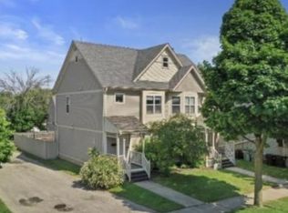 2118 N Palmer St, Milwaukee, WI 53212