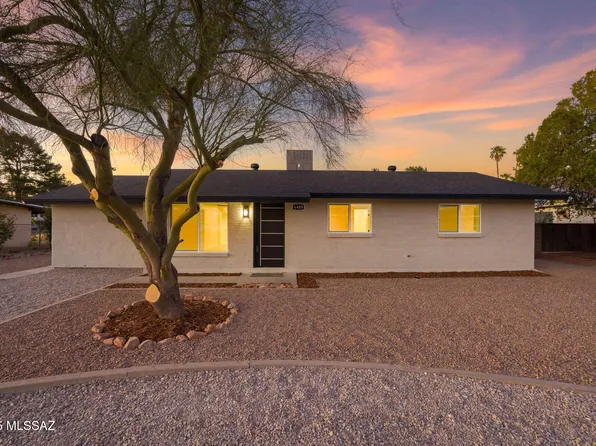 6409 E Calle Bellatrix, Tucson, AZ 85710