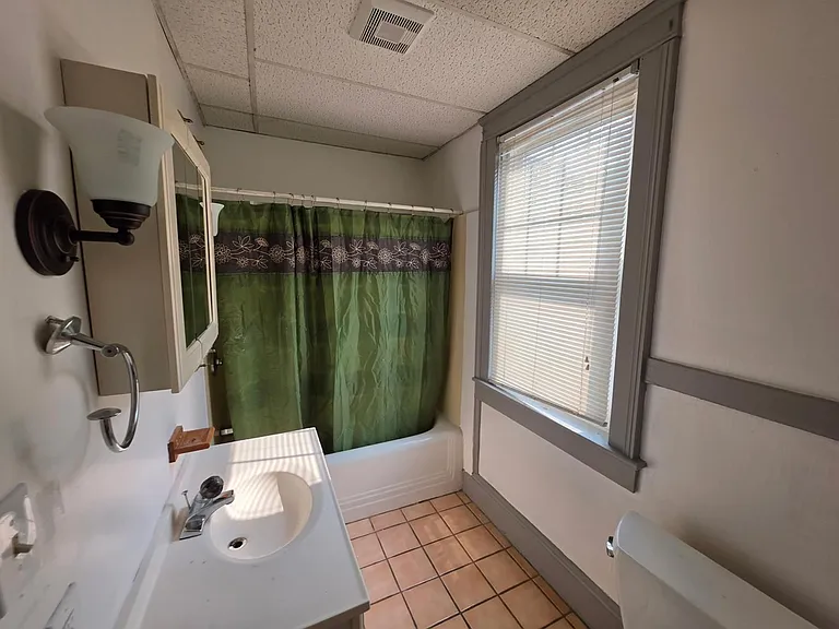 66 King St #3 — Photo 11