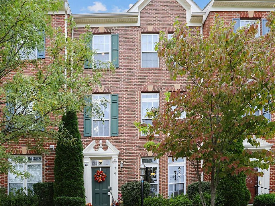1st image of 2187 Potomac Club Pkwy #15
