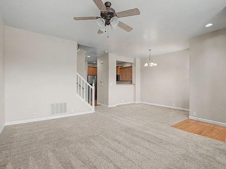 17076 Blue Mist Grv — Photo 8
