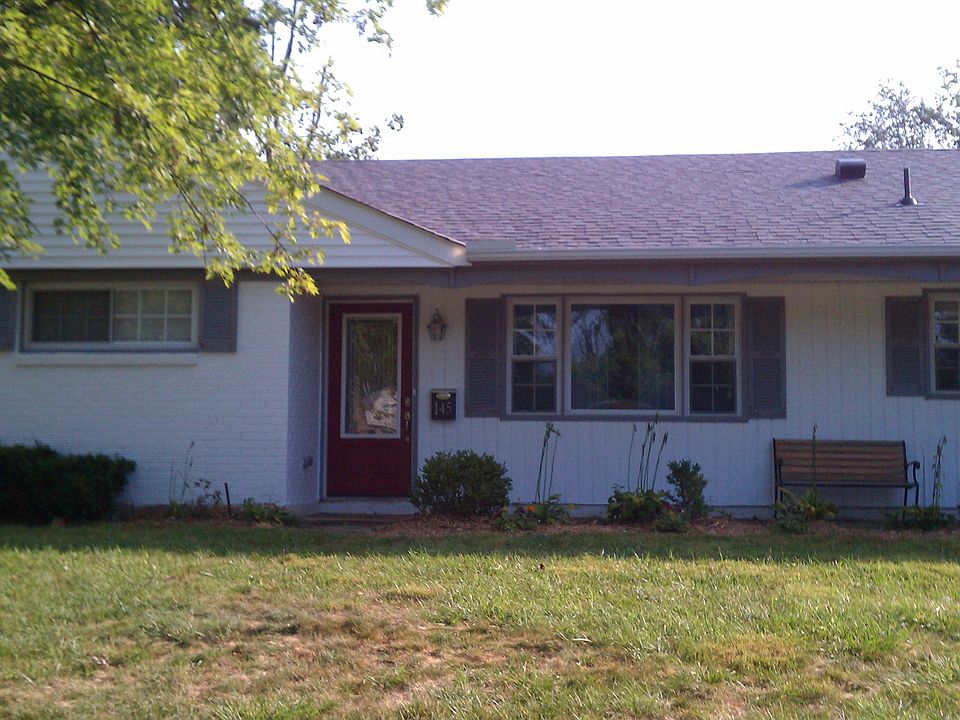 1st image of 145 E Elmwood Dr