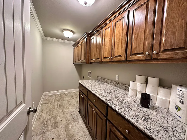 1100 Bear Creek Dr — Photo 14