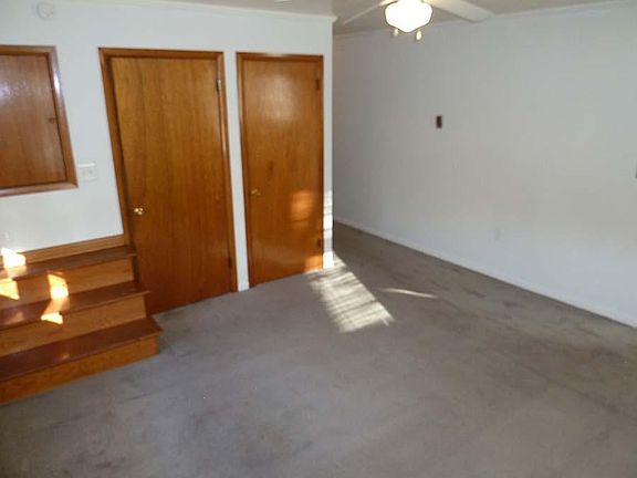4th image of 124 Norge Ln