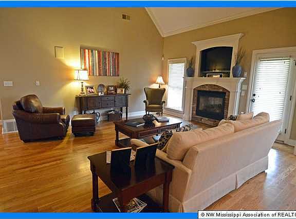 4th image of 6854 Dakota Cir