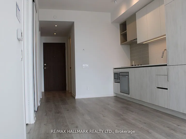 1000 Portage Pkwy #5008 — Photo 8