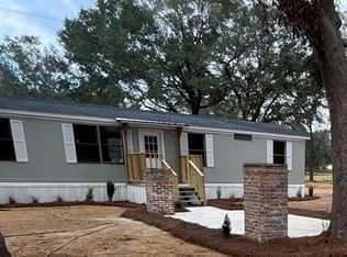 259 Blossum Ln, Reidsville, GA 30453