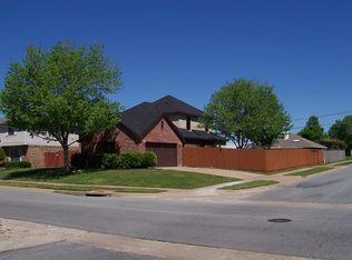 2319 Villanova St, Arlington, TX 76018