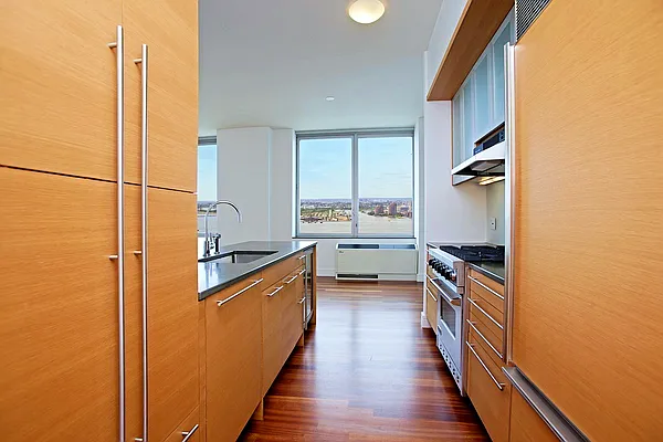 Rented by Brown Harris Stevens | media 5
