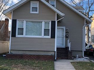 535 Octavia Pl, Lyndhurst, NJ 07071