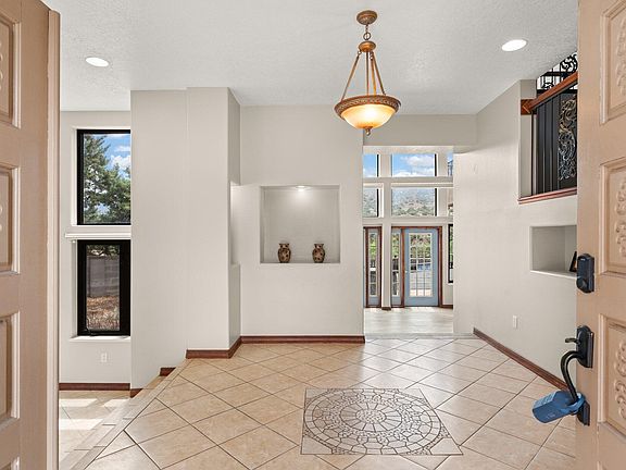 4th image of 13820 Waterlily Ct SE
