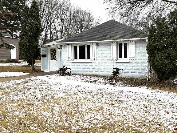 2nd image of 356 E Memorial Dr