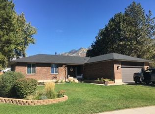 11739 S Hagan Rd, Sandy, UT 84092