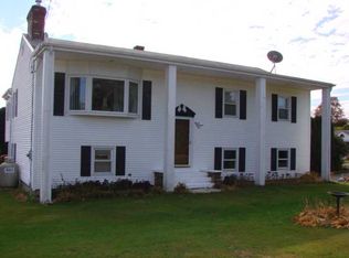 705 East Rd, Tiverton, RI 02878