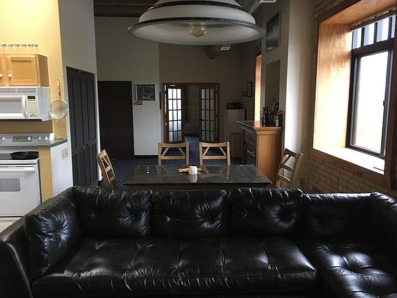 4th image of 325 S Lake Ave Suite 1216