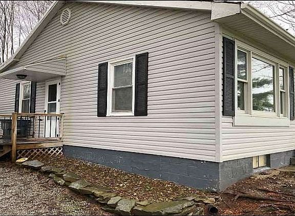 Alternate side of house 