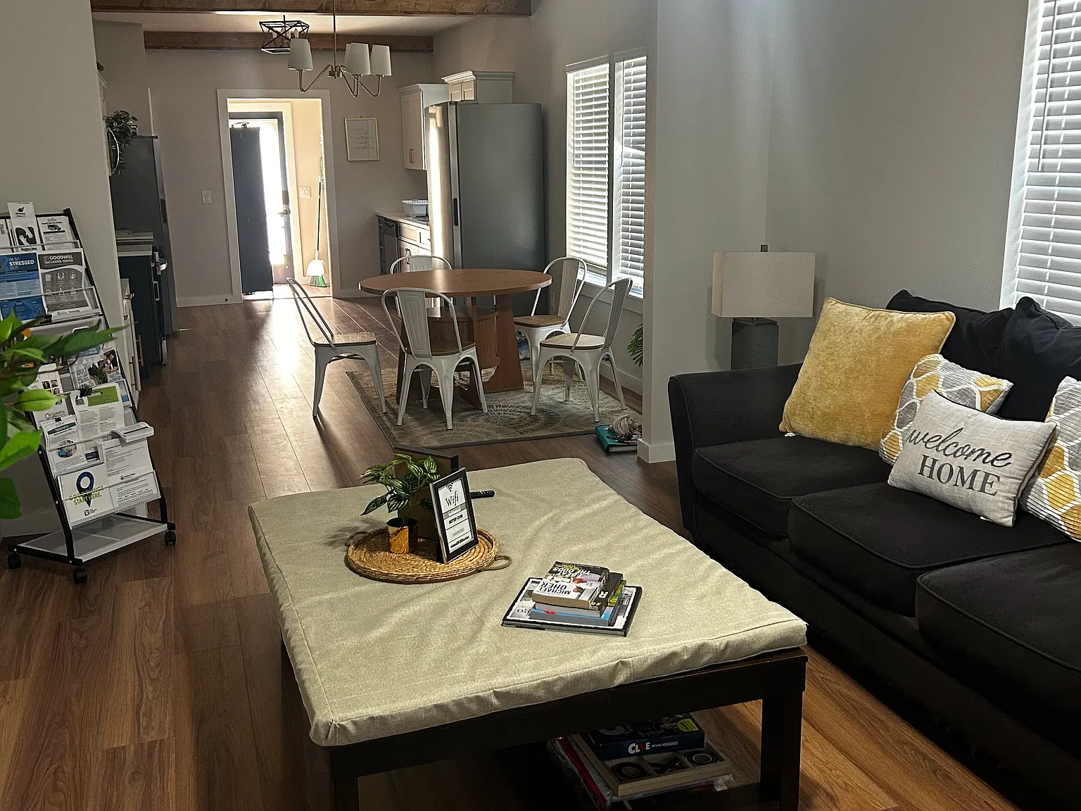 3 bed, 1092 sqft, $750 — Photo 2