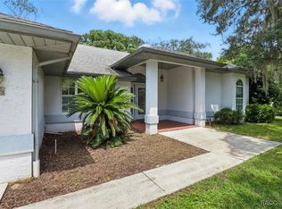 18 Linder Dr, Homosassa, FL 34446