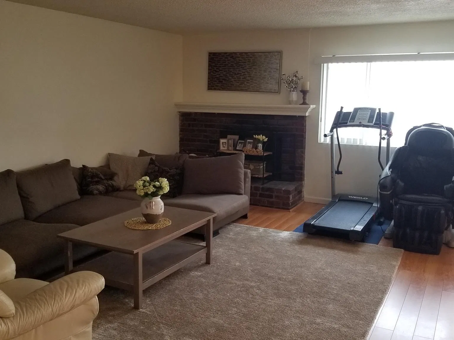 3 bed, 1592 sqft, $3,795 — Photo 3