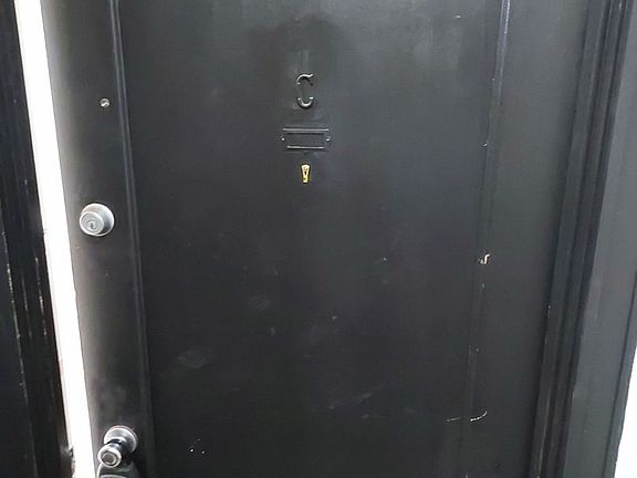 2nd image of 3302 Russell Blvd APT C