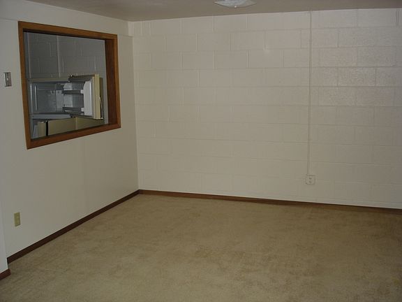 2nd image of 465-473 W Grand Ave #14