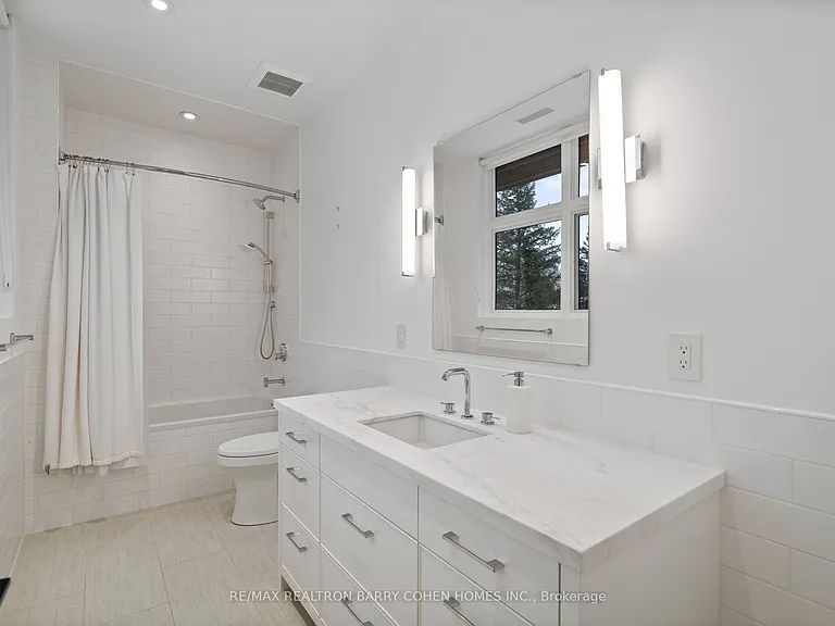 58 Timberlane Dr — Photo 30