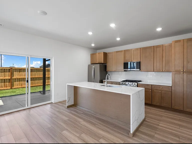804 Accolade Loop — Photo 12
