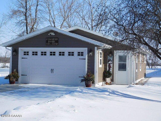 1st image of 22992 Oak Leaf Ln