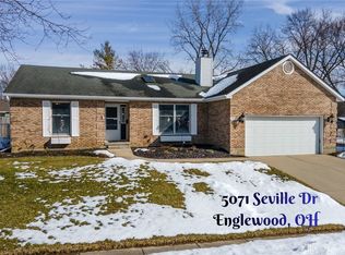5071 Seville Dr, Englewood, OH 45322