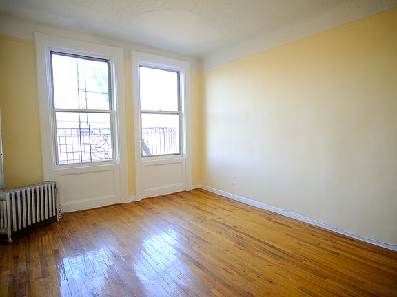 2nd image of 2 W 120th St #F5