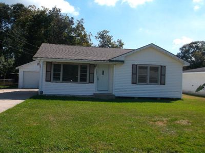 131 8th Ave, Nederland, TX, 77627