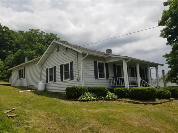 15116 Main St, Wellersburg, PA 15564
