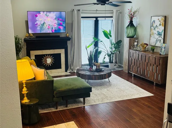 8601 Park Ln APT 732, Dallas, TX 75231