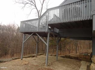 3 Greenwood Trl, Galena, IL 61036