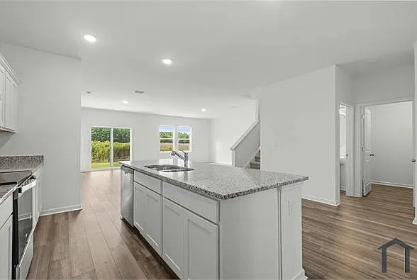 1214 Lambert Dr — Photo 15